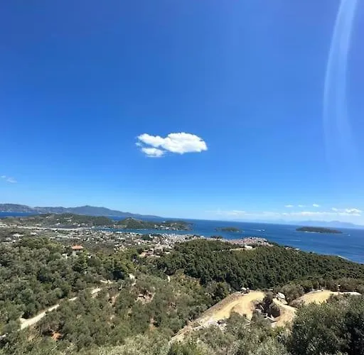 Poseidon * Skiathos Chora